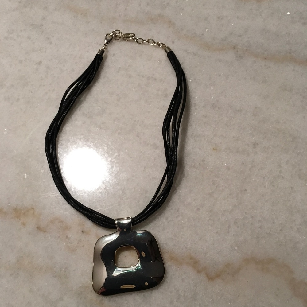 Modern silver & leather necklace